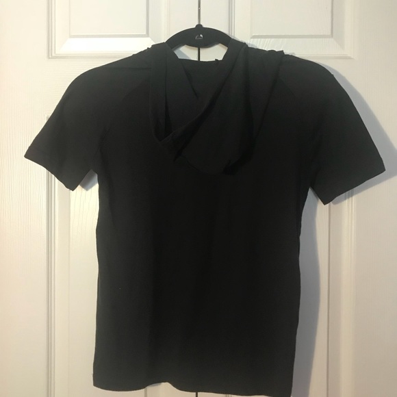 I’m Not Bossy Hooded T-shirt-S - Picture 4 of 4